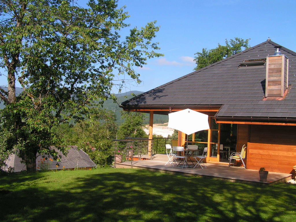 Les Perrelles Bed & Breakfast Bellecombe-en-Beauges ภายนอก รูปภาพ