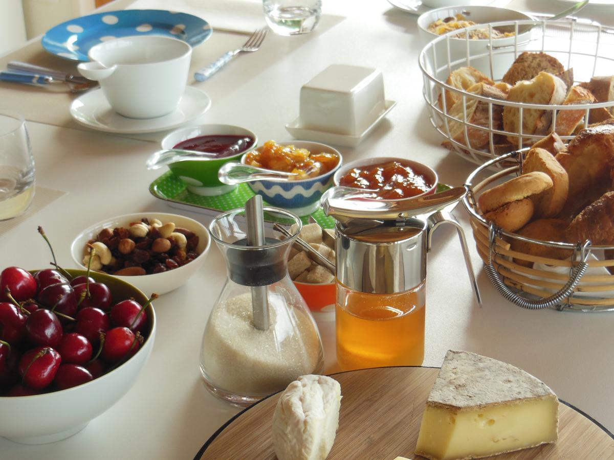 Les Perrelles Bed & Breakfast Bellecombe-en-Beauges ภายนอก รูปภาพ